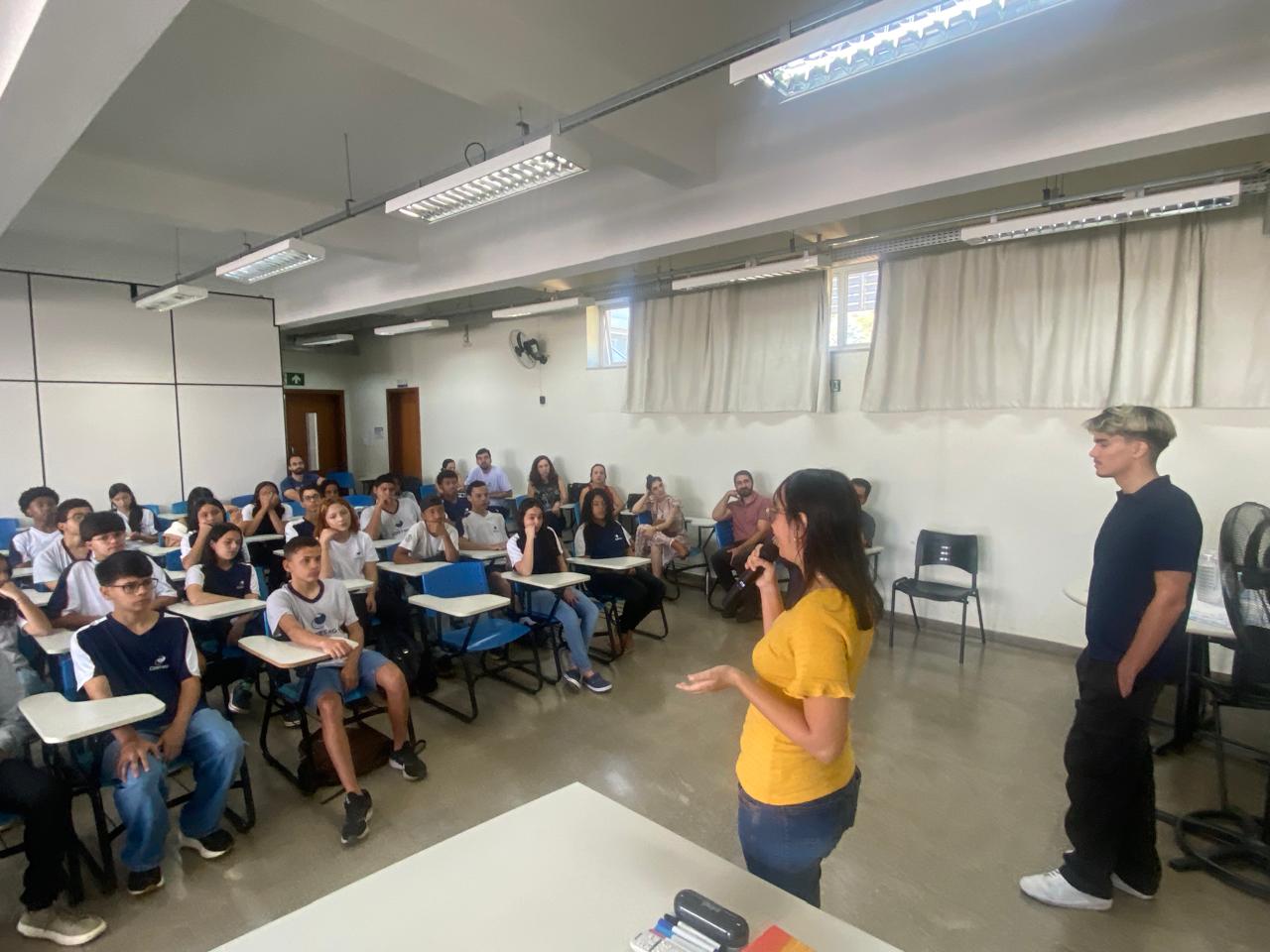 Projeto Trocando Ideias